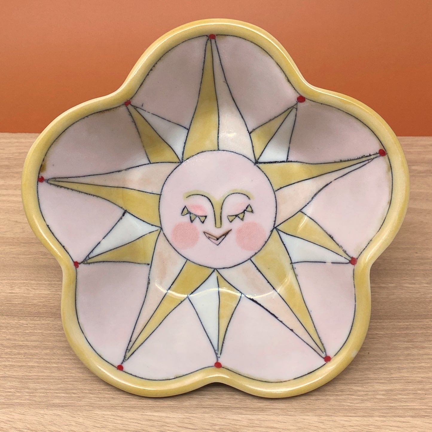 30_Lobed Bowl: Sun