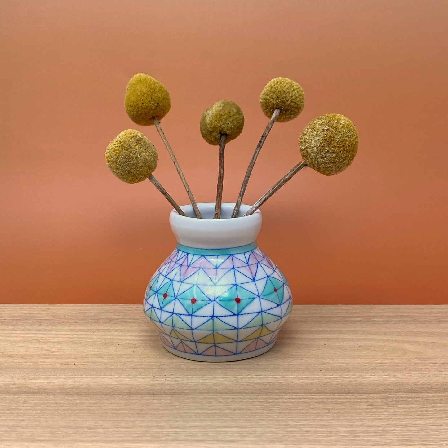 32_Bud vase: Pattern