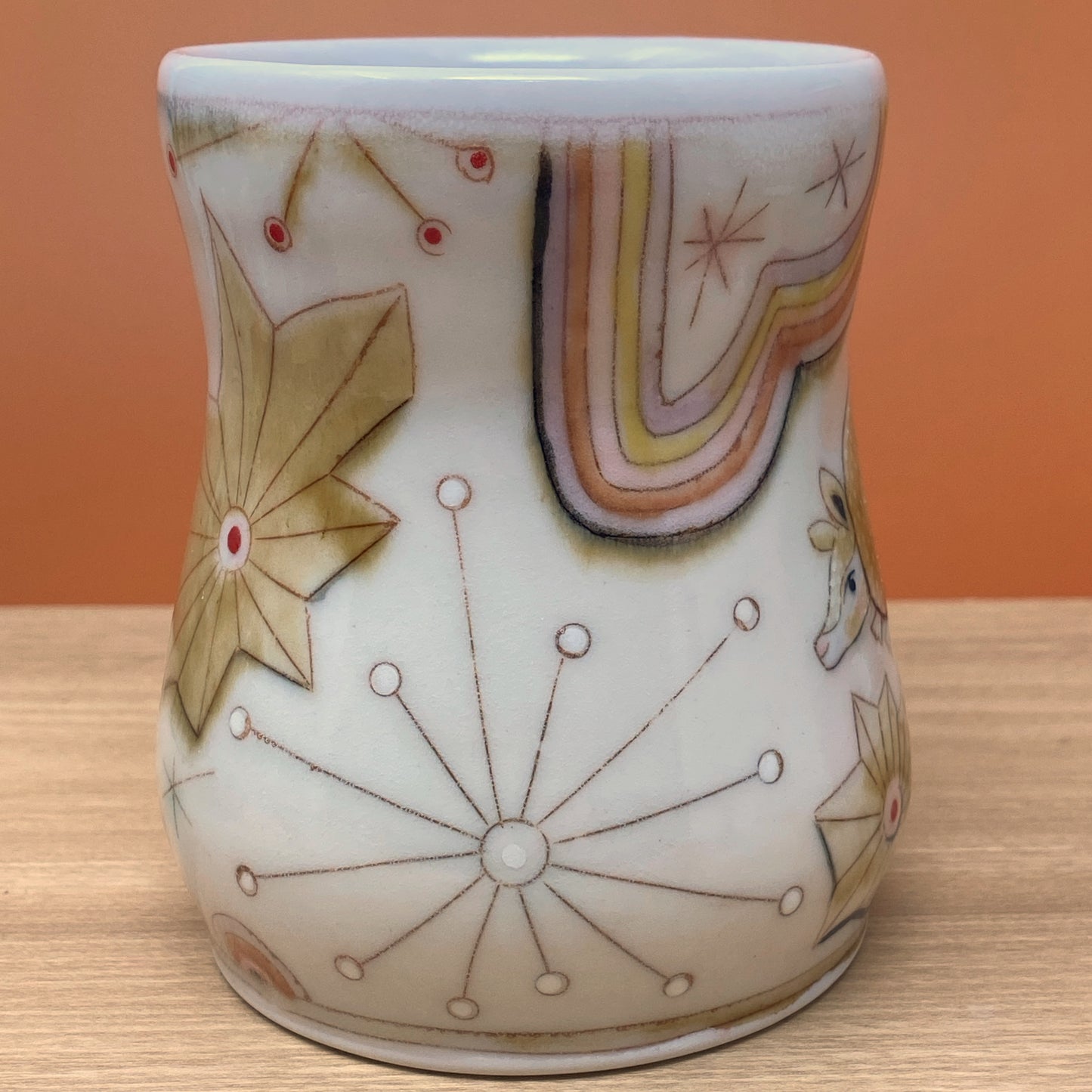 08_14oz Mug:Armadillo