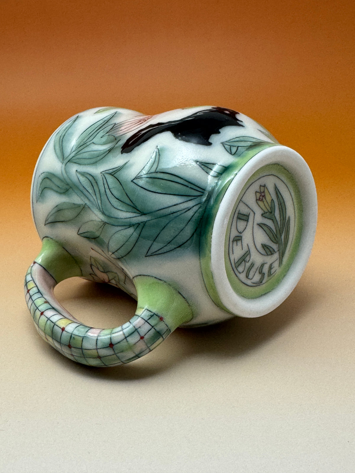 02_14oz Skunk Mug 4.25" tall