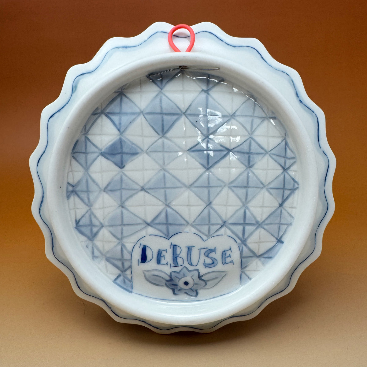 29_Blue & White Flower Vase Plate 6.8" diameter