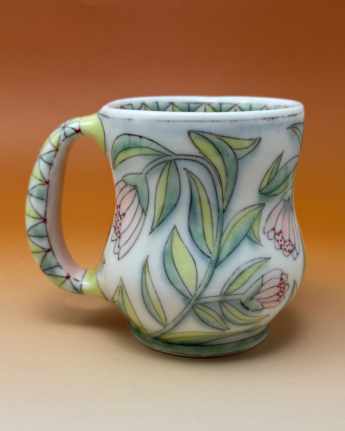 01_14oz Opossum Mug 4" tall