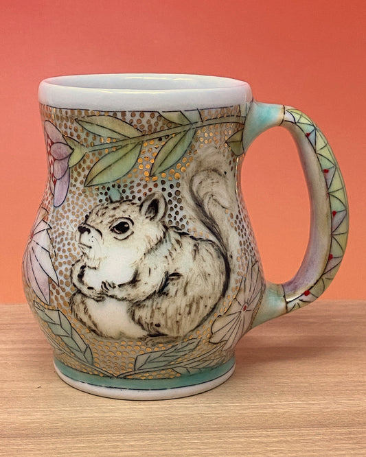 07_12oz Mug:Sparkle Squirrel