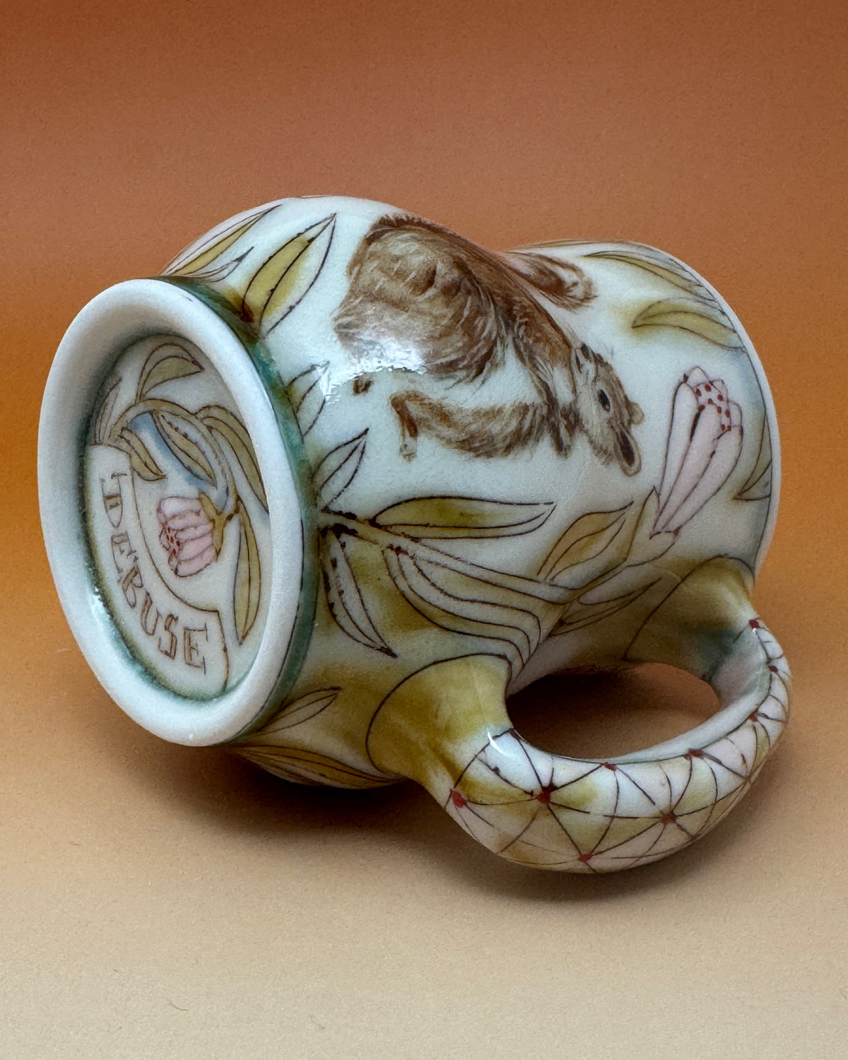 14_14oz Squirrel Mug 4.15" tall