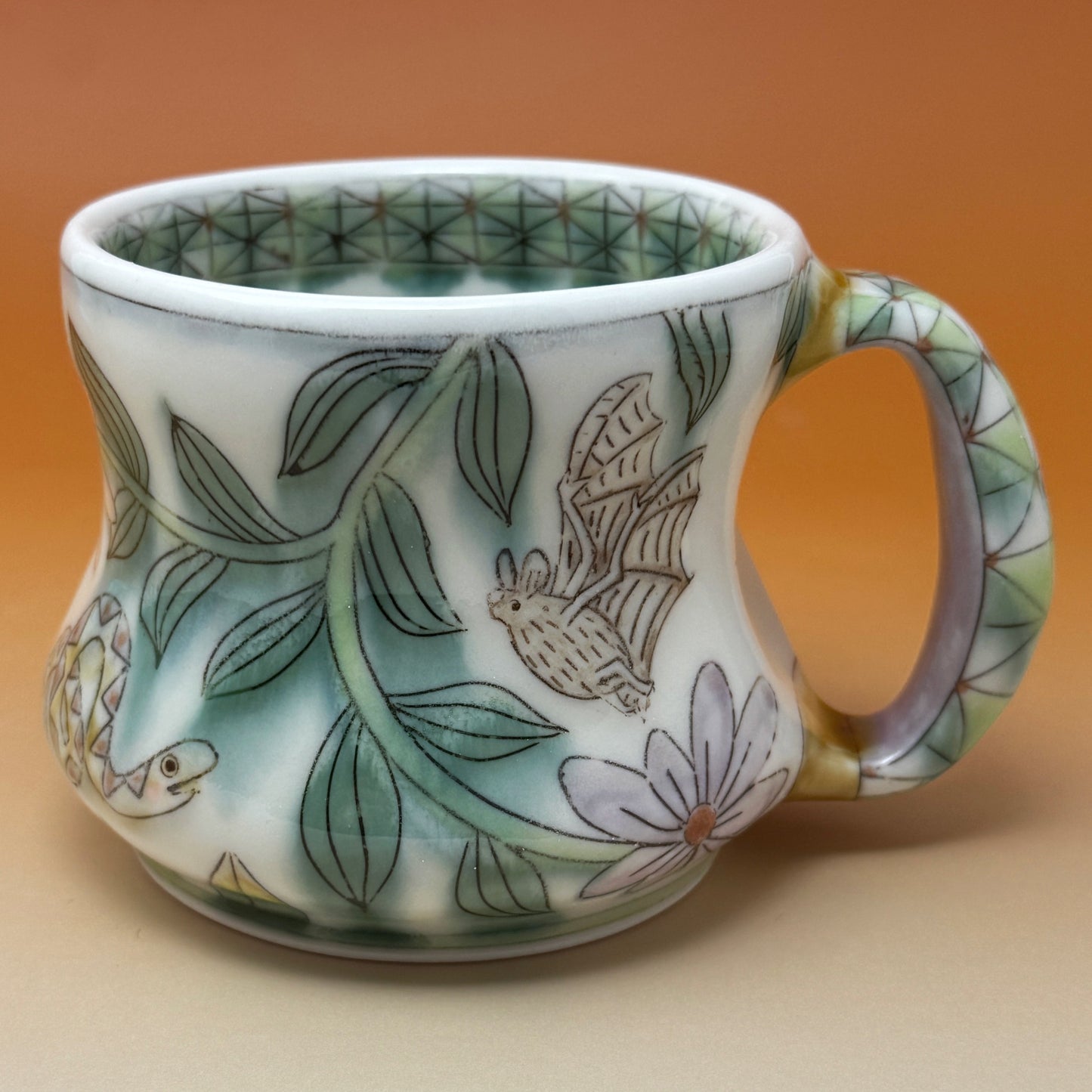 15_14oz Bat, Frog & Snake Mug