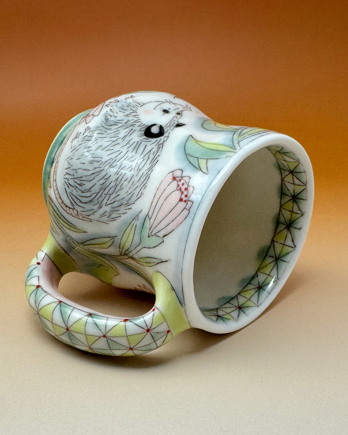 01_14oz Opossum Mug 4" tall