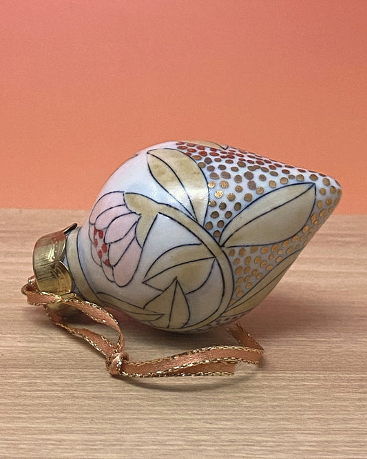 24_Ornament: Sparkle Teardrop