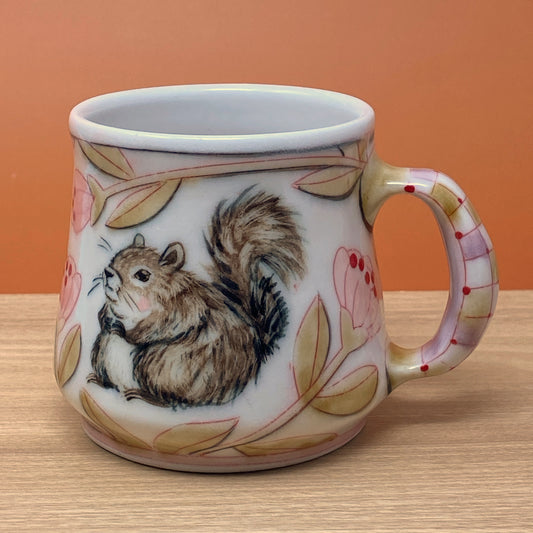 15_12oz Mug: Squirrel, Florals