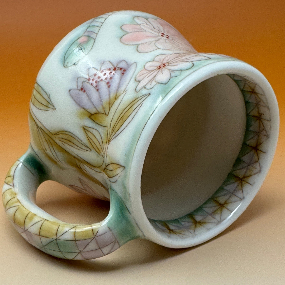 03_13oz Soft Snakes Mug 4" tall