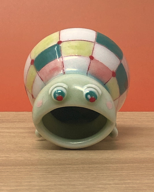 15_Tiny Chubby Bug Cup