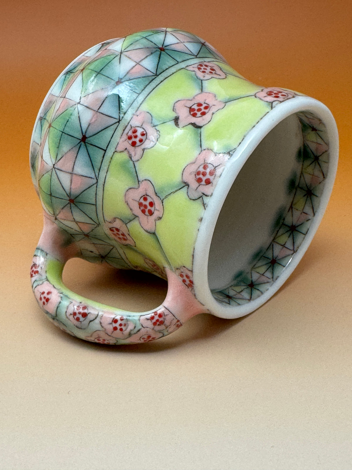 04_13ozPattern Clash Mug 3.6" tall