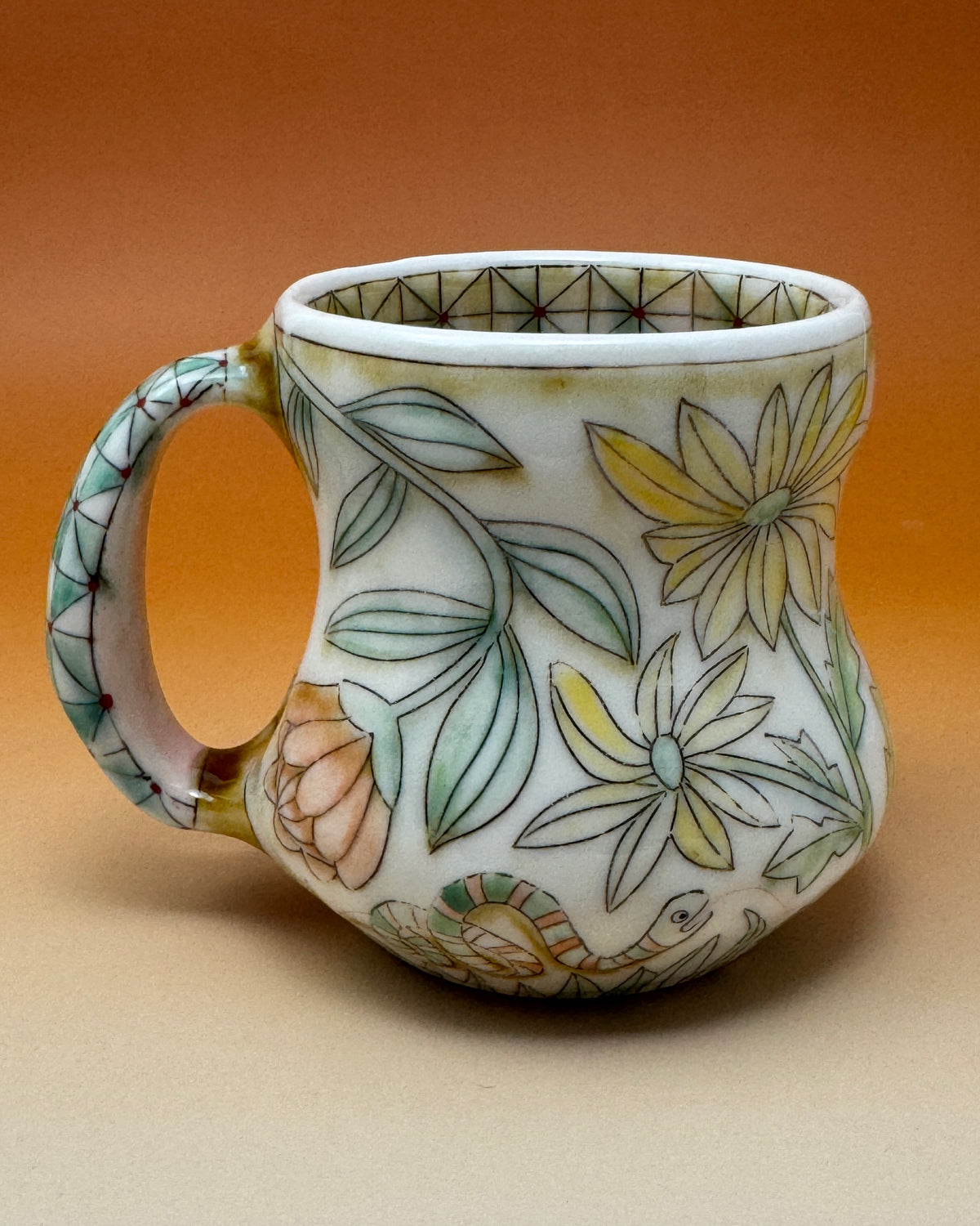 05_14oz Frog and Snake Mug 4" tall