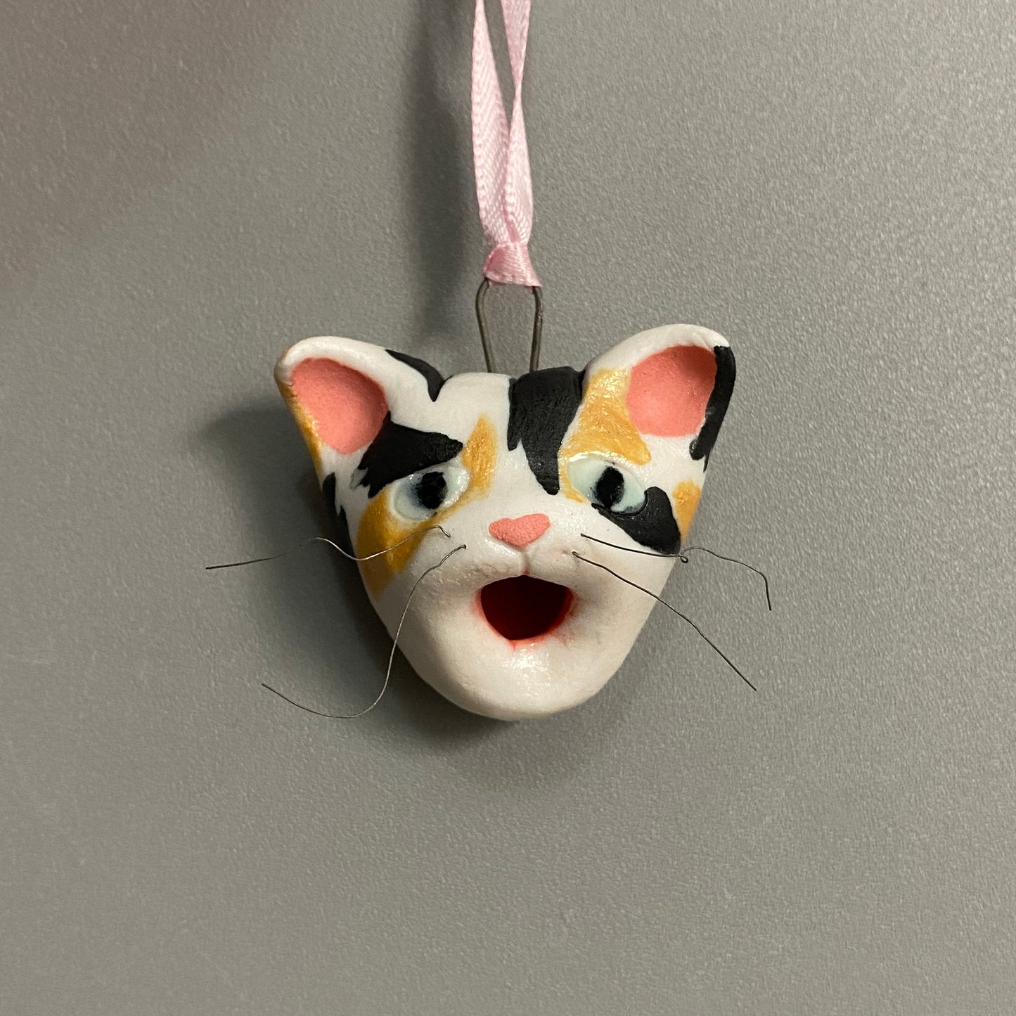 32H Cat Ornament