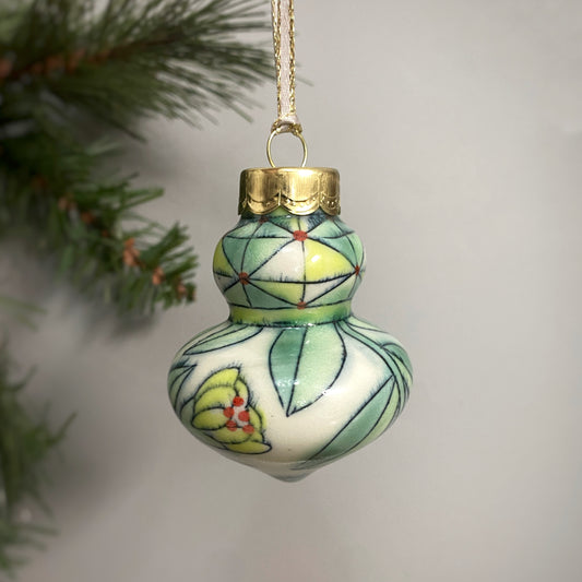 02D Curvy Ornament